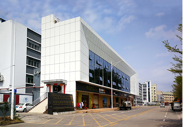 闽清住宅公寓幕墙修缮